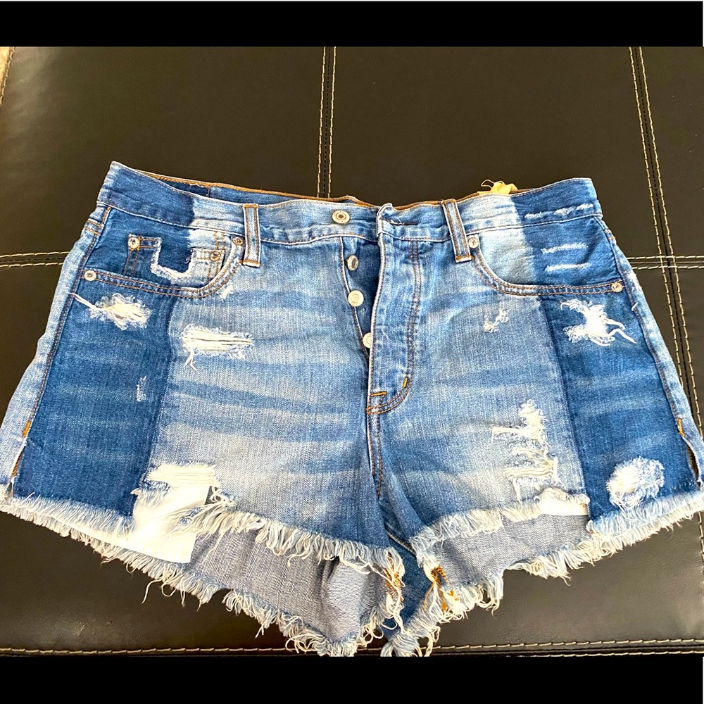 American Eagle shorts!!